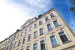 Studis aufgepasst! Modernisierte 2 Raum-Wohnung mit neuem Bad + Fußboden!