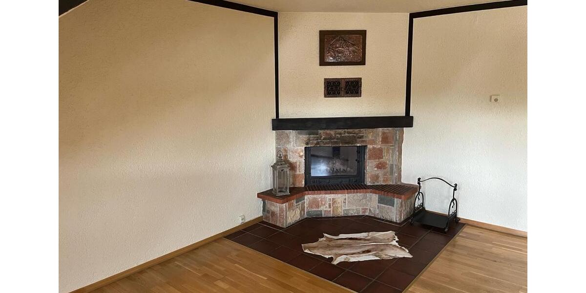 Dachgeschoßwohnung Saarwellingen - 2 Zimmer, 103 m&sup2;, 650&euro; | Angebot:24875826