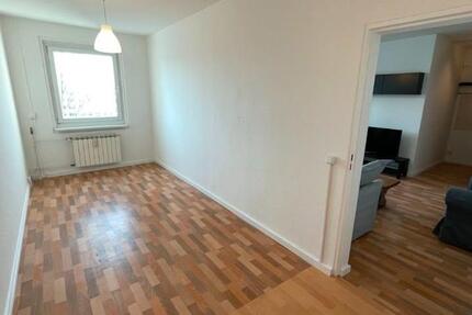 Wohnen auf Zeit Berlin Lichtenberg - 1 Zimmer, 80 m&sup2;, 660&euro; | Angebot:26647505