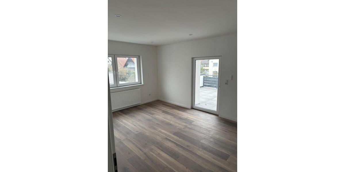 Etagenwohnung Lampertheim - 2 Zimmer, 50 m&sup2;, 900&euro; | Angebot:26184495