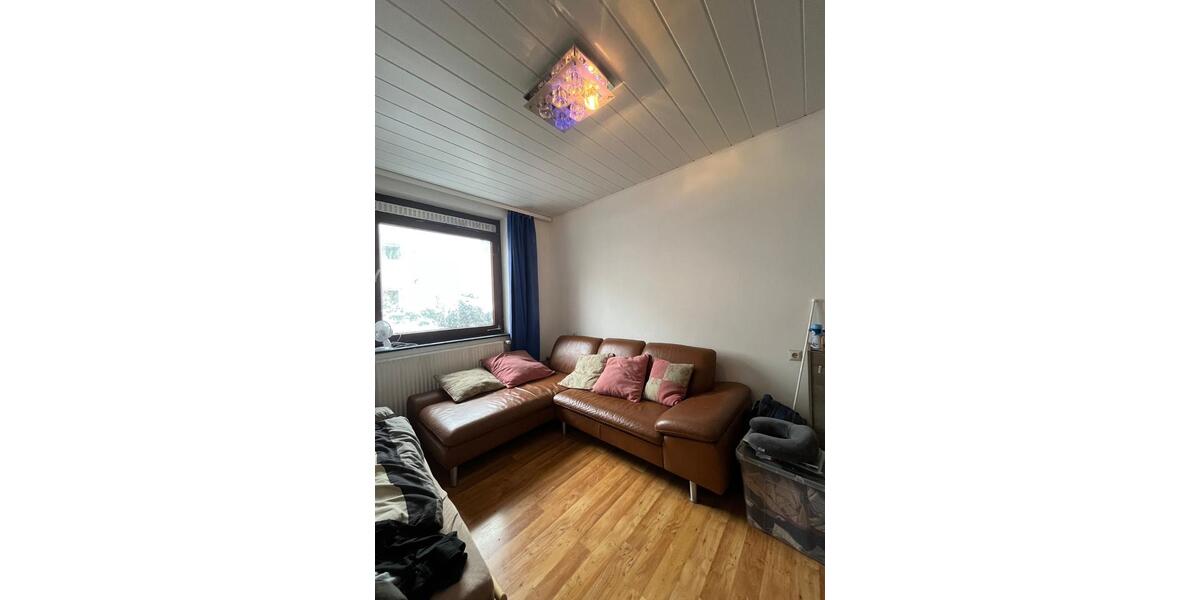 Etagenwohnung Bremen Burglesum - 5 Zimmer, 100 m&sup2;, 370&euro; | Angebot:25381742