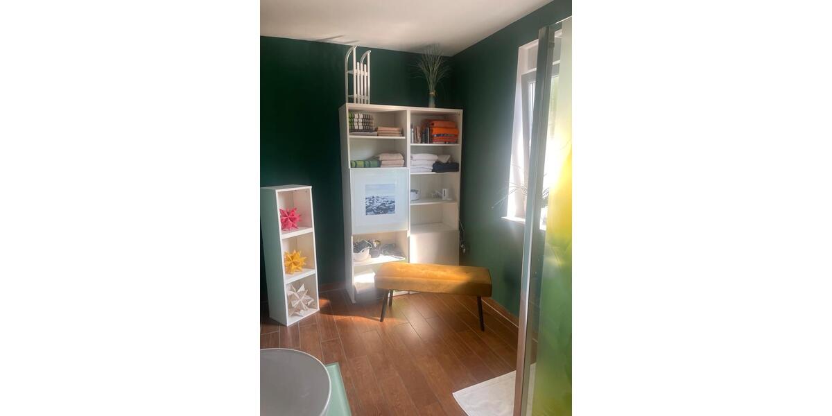 Wohnen auf Zeit Mülheim an der Ruhr Rechtsruhr-Nord - 1 Zimmer, 160 m&sup2;, 595&euro; | Angebot:25408603