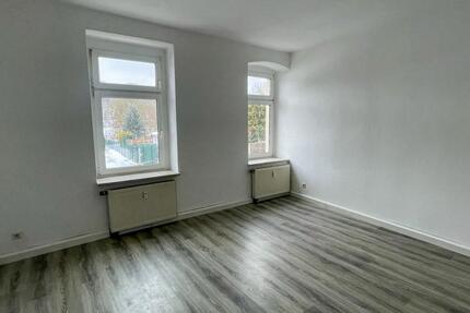 Wohnung Gera Alt-Taubenpreskeln - 2 Zimmer, 64 m&sup2;, 320&euro; | Angebot:24875471