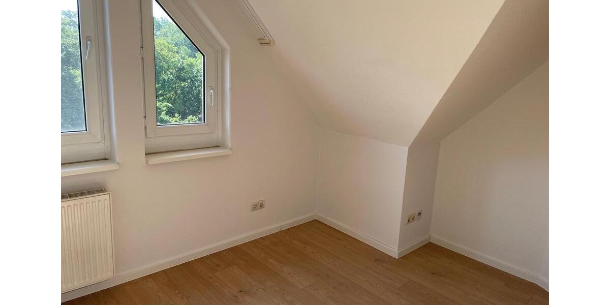 Etagenwohnung Minden - 3 Zimmer, 149 m&sup2;, 1.150&euro; | Angebot:26676314