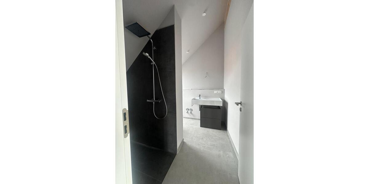 Dachgeschoßwohnung Ebersburg - 2 Zimmer, 85 m&sup2;, 1.100&euro; | Angebot:26023563