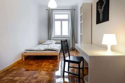 Zimmer Munich Steinhausen - 820&euro; | Angebot:26182394