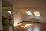 Dachgeschoßwohnung Schwerin Altstadt - 4 Zimmer, 120 m&sup2;, 1.100&euro; | Angebot:25783037