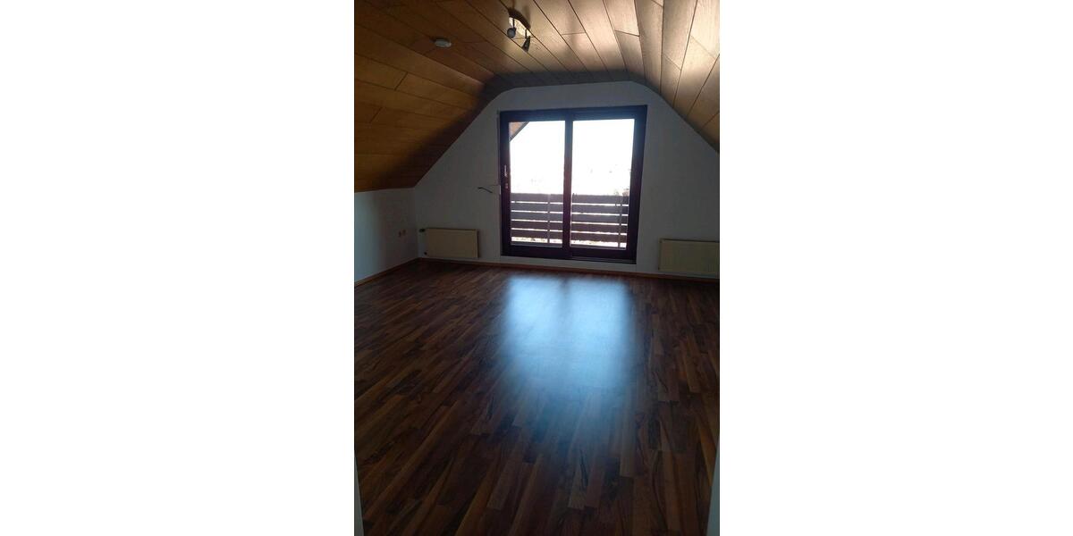 Dachgeschoßwohnung Katlenburg-Lindau Lindau - 2 Zimmer, 62 m&sup2;, 300&euro; | Angebot:26482101