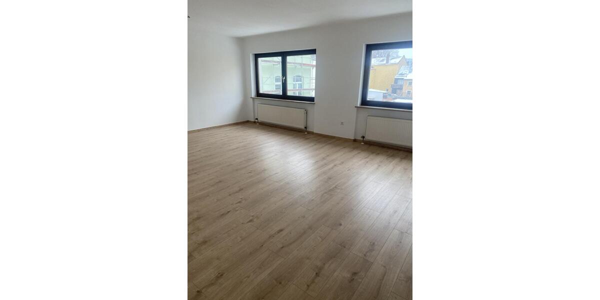 Dachgeschoßwohnung Marktredwitz - 3 Zimmer, 78 m&sup2;, 650&euro; | Angebot:24486593