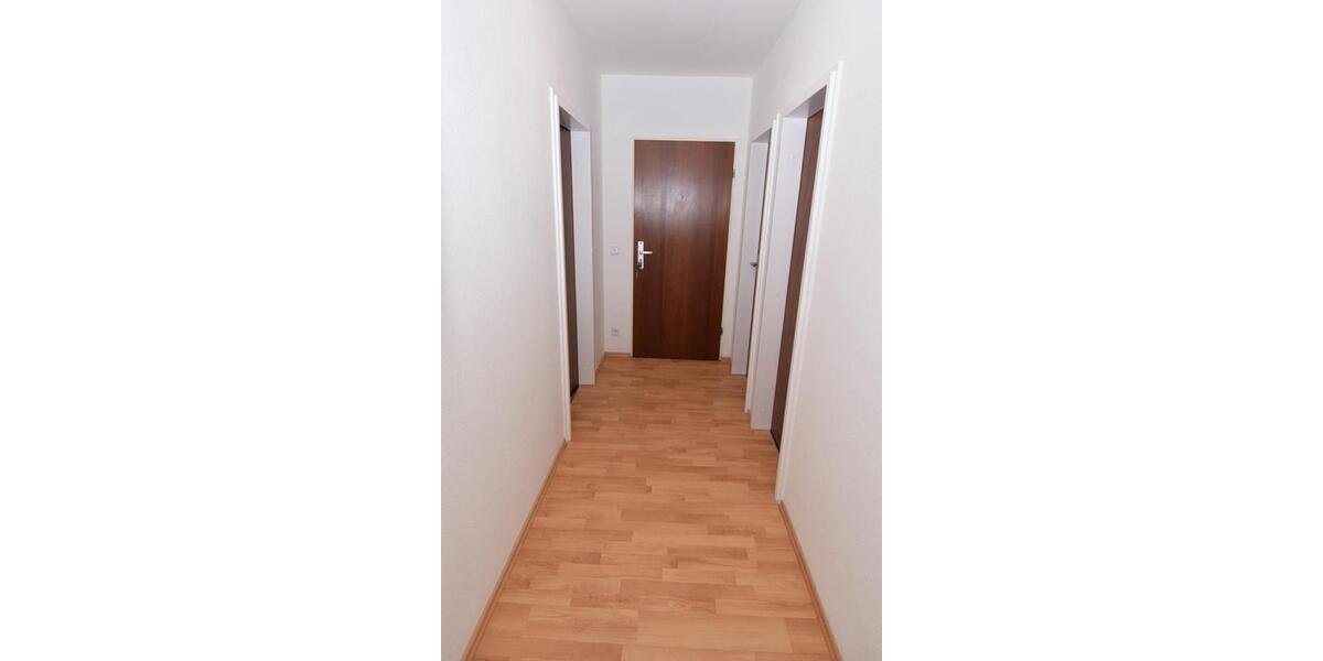 Etagenwohnung Unterhaching - 3 Zimmer, 70 m&sup2;, 1.800&euro; | Angebot:26039032