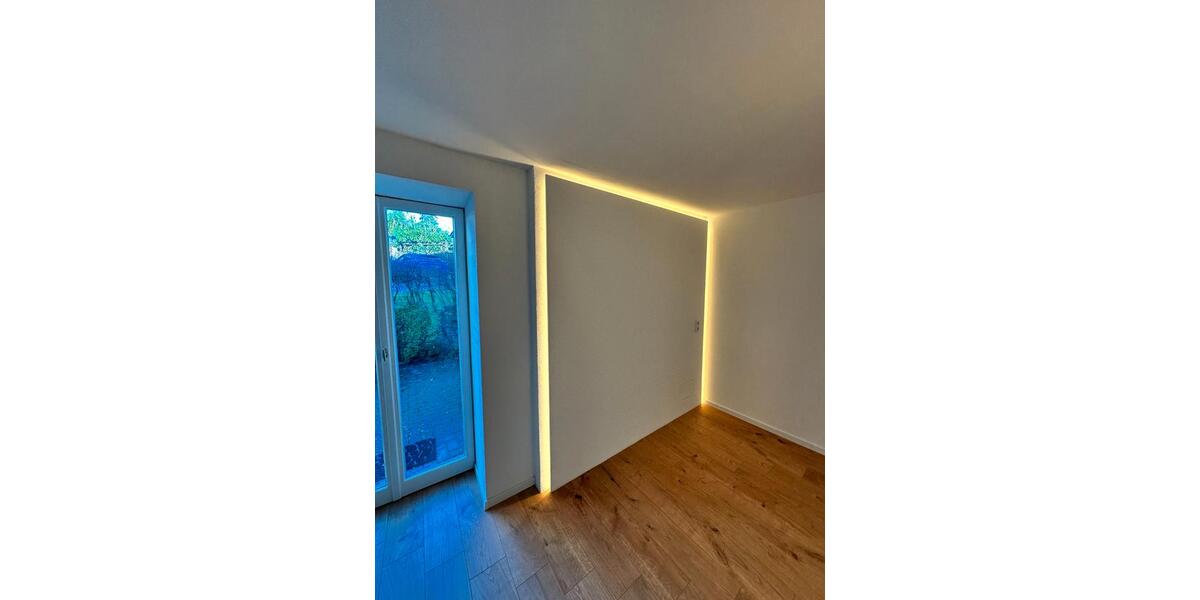 Erdgeschoßwohnung Schiffweiler - 2.5 Zimmer, 65 m&sup2;, 600&euro; | Angebot:26279510