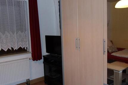 Wohnen auf Zeit Moosthenning - 1 Zimmer, 16 m&sup2;, 280&euro; | Angebot:26393642