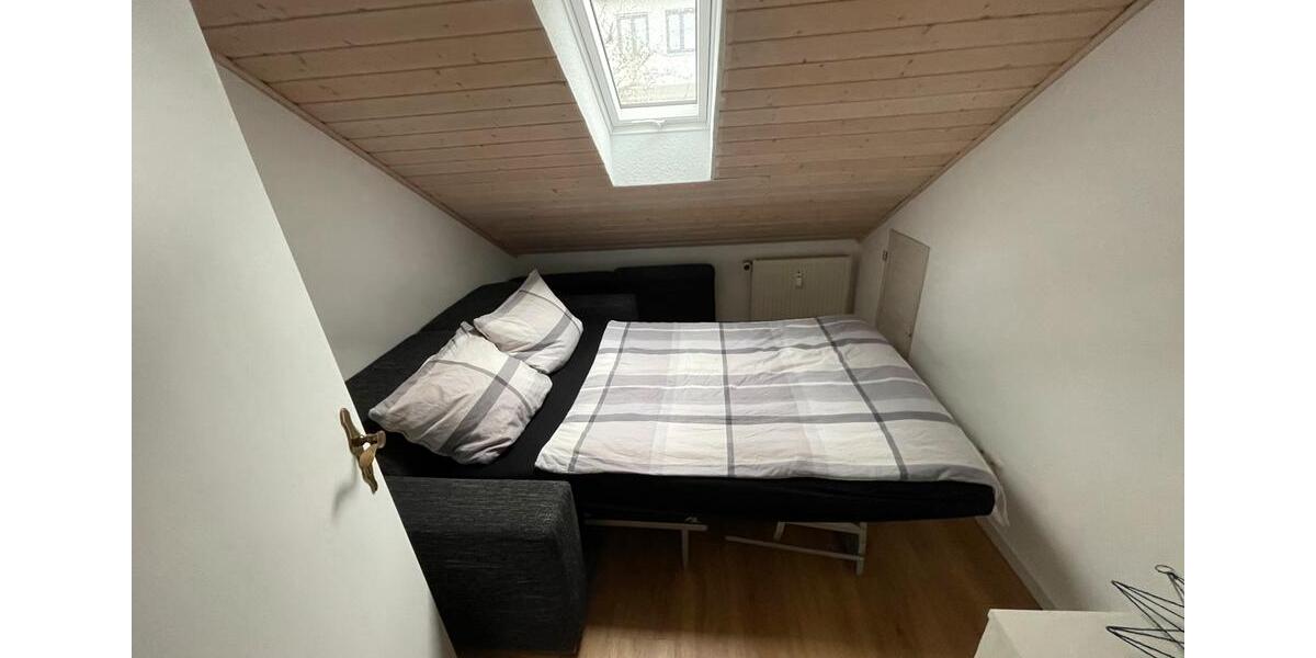 Wohnen auf Zeit Güntersleben - 2 Zimmer, 60 m&sup2;, 120&euro; | Angebot:26254302