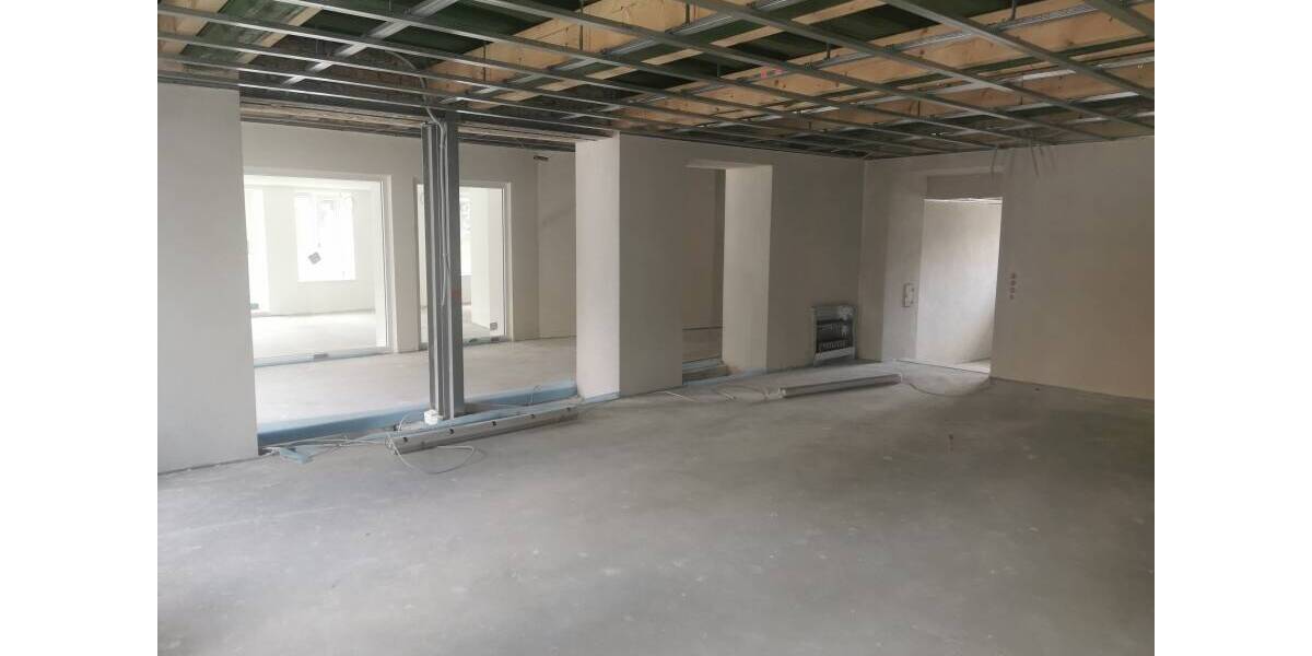 Gewerbeobjekt Pfarrkirchen - 3 Zimmer, 110 m&sup2;, 1.100&euro; | Angebot:25667984