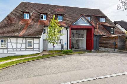 Wohnung Dunningen - 3 Zimmer, 95 m&sup2;, 695&euro; | Angebot:25982867