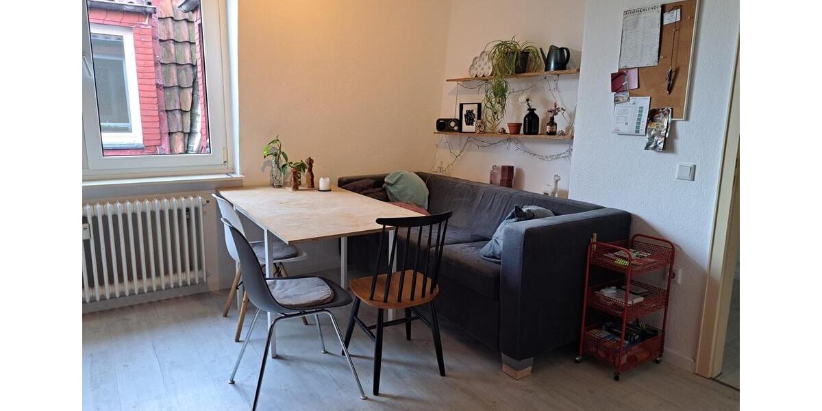 Wohnen auf Zeit Detmold - 3 Zimmer, 110 m&sup2;, 530&euro; | Angebot:26359942