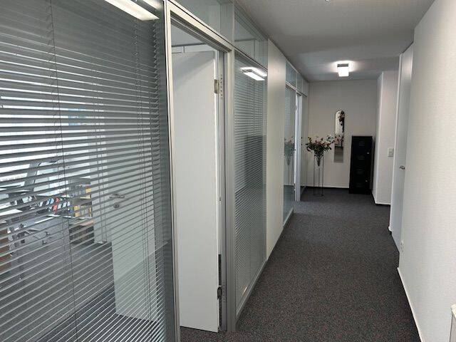 Gewerbeobjekt Wetzlar - 2 Zimmer, 85 m&sup2;, 850&euro; | Angebot:23975852