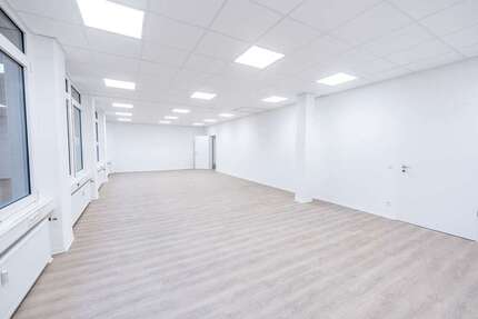 Büro in Hilden 8.241 € 784 m²
