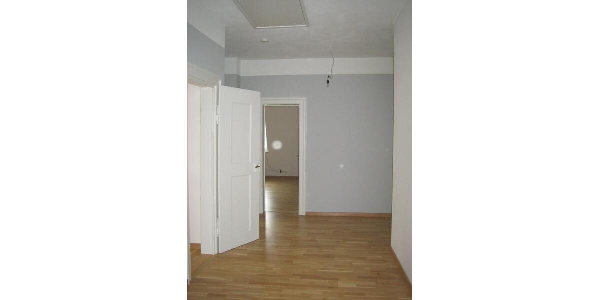 Großzügige, helle 4-Zimmer-Wohnung in Riedenburg 4 zimmer