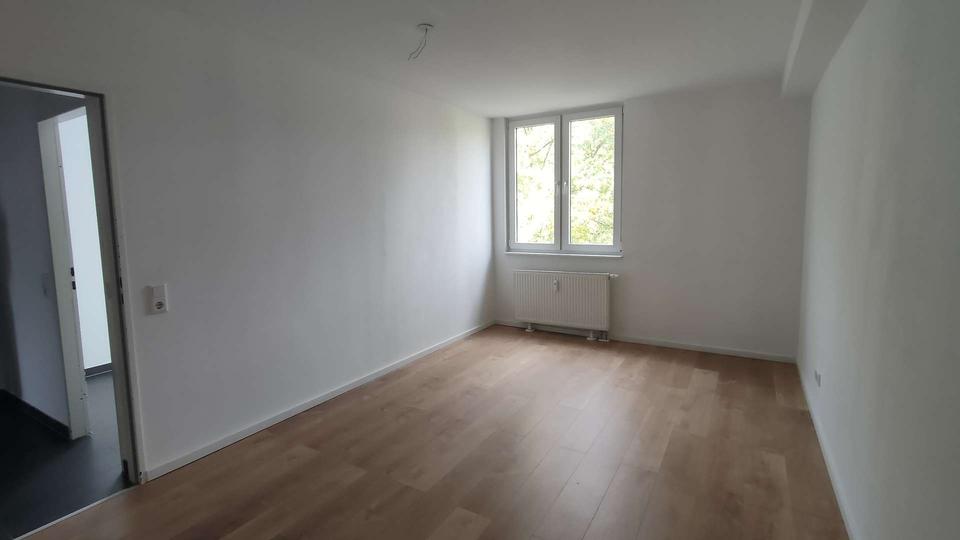 Etagenwohnung Krefeld - 3 Zimmer, 79 m&sup2;, 751&euro; | Angebot:26381519