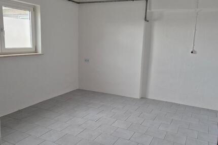 Gewerbeobjekt Gunzenhausen - 100&euro; | Angebot:25651014