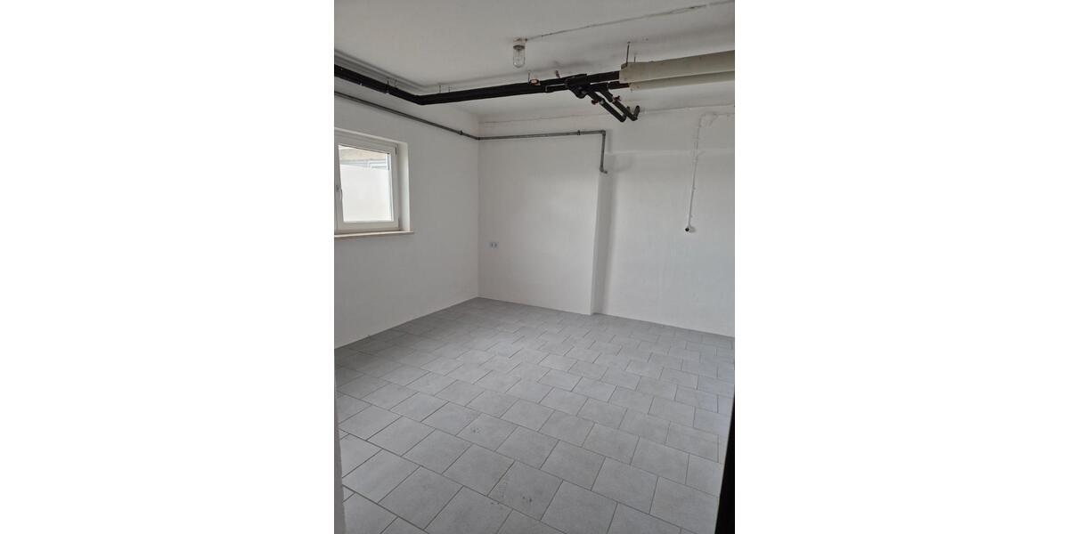 Gewerbeobjekt Gunzenhausen - 100&euro; | Angebot:25651014