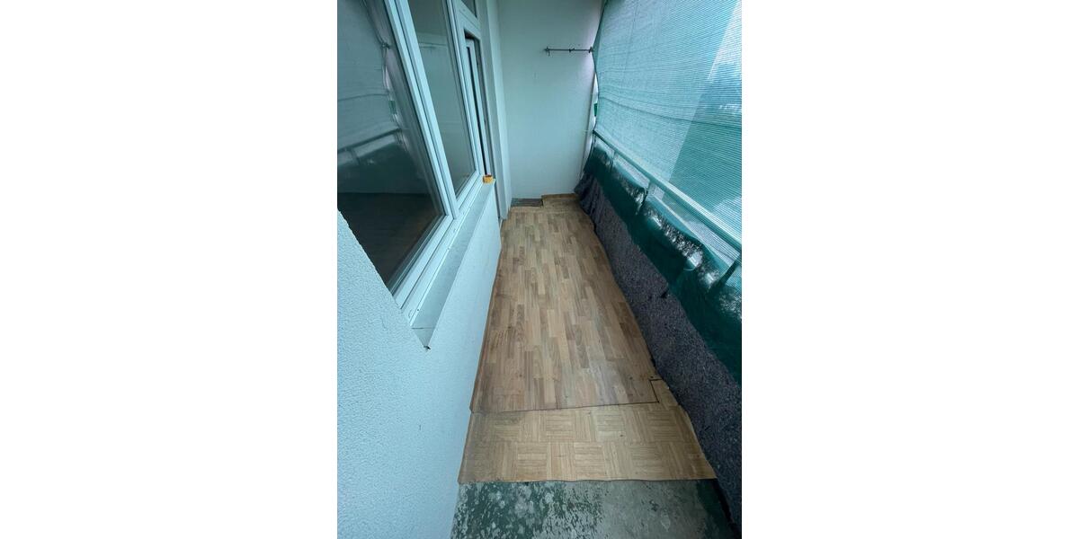 Etagenwohnung Mönchengladbach Süd - 1 Zimmer, 66 m&sup2;, 500&euro; | Angebot:26698733