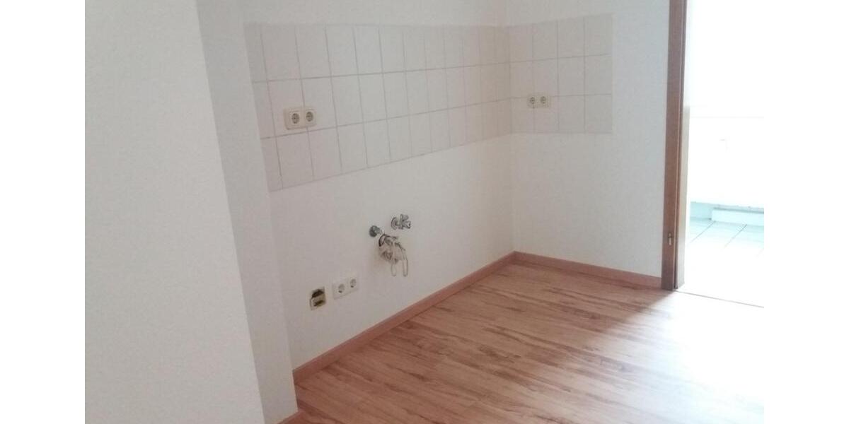 Erdgeschoßwohnung Döbeln - 1 Zimmer, 21 m&sup2;, 175&euro; | Angebot:25289653