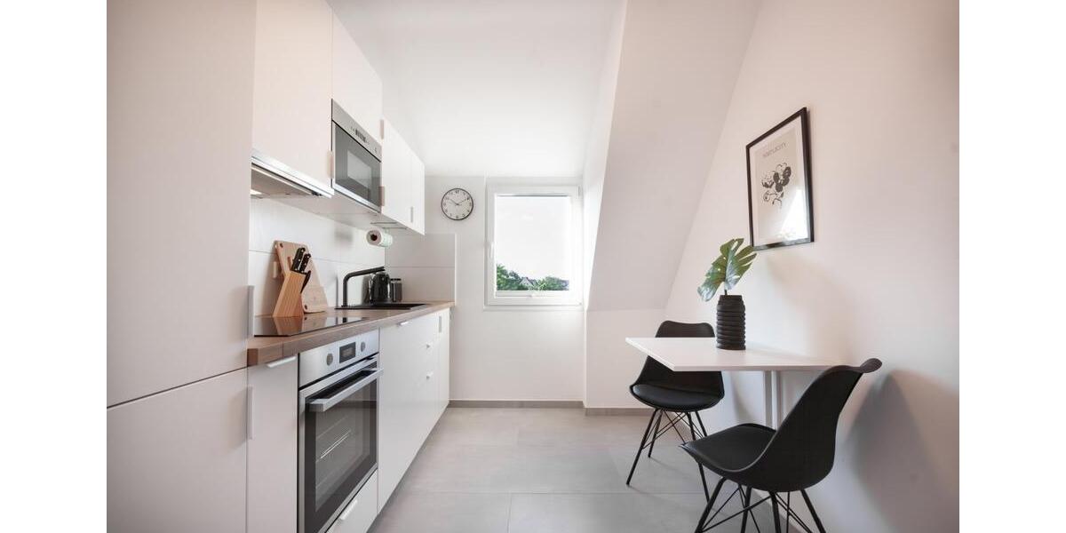 Wohnen auf Zeit Düsseldorf Stadtbezirk 6 - 3 Zimmer, 90 m&sup2;, 1.800&euro; | Angebot:25883863