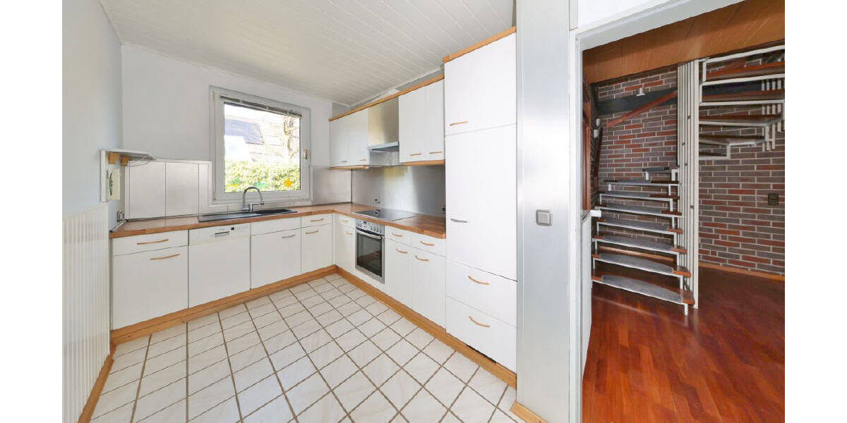 Doppelhaushälfte Wilhelmshaven-Aldenburg Neuende - 5 Zimmer, 141 m&sup2;, 1.100&euro; | Angebot:26741173