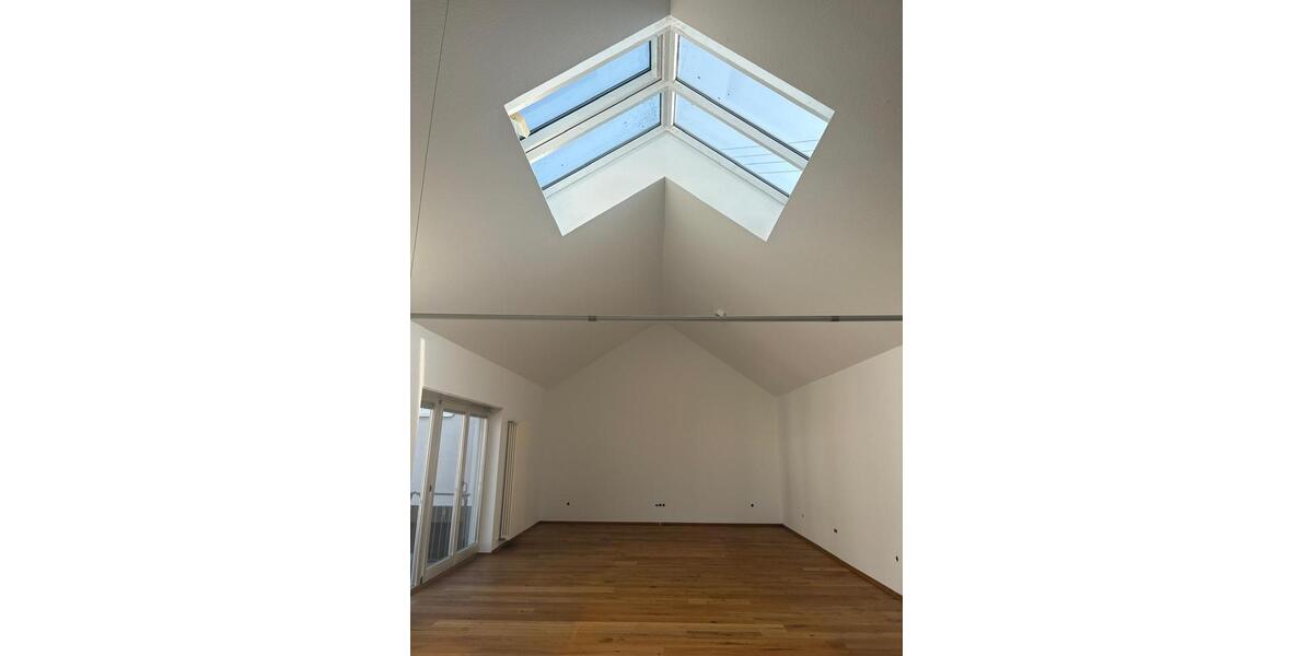 Maisonettenwohnung Ludwigshafen am Rhein Rheingönheim - 4 Zimmer, 150 m&sup2;, 1.500&euro; | Angebot:25784264