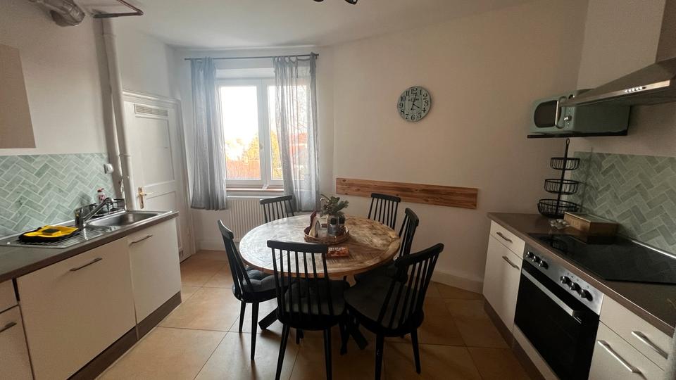 Etagenwohnung Landshut Landshut-West - 4 Zimmer, 100 m&sup2;, 1.400&euro; | Angebot:24802558