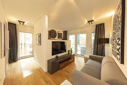 Wohnung Düsseldorf Stadtbezirk 3 - 1 Zimmer, 36 m&sup2;, 823&euro; | Angebot:26754449