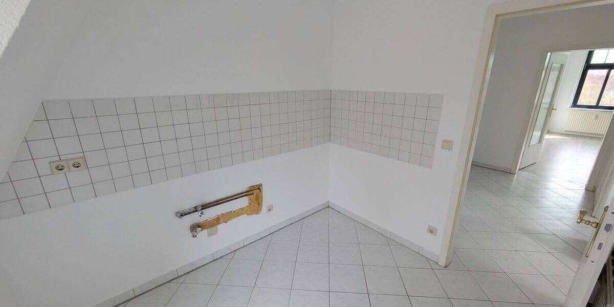 Etagenwohnung Zwickau Marienthal - 2 Zimmer, 47 m&sup2;, 360&euro; | Angebot:26763898