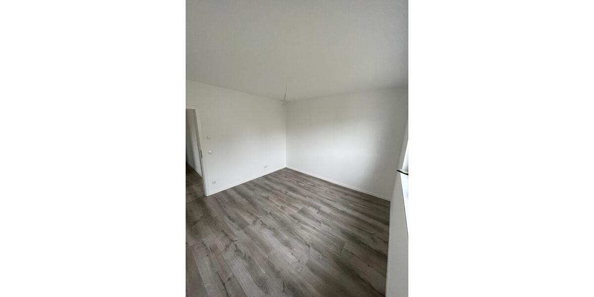 Schöne ruhige 3 ZKB im Neubau 3 zimmer