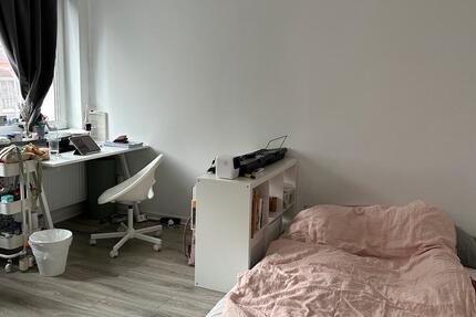 Möbiliertes 16qm WG-Zimmer in Harburg, Hamburg zimmer