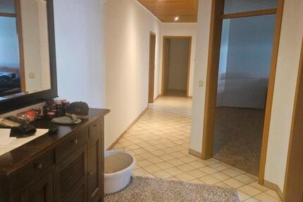 Wohnung Hauzenberg - 6 Zimmer, 100 m&sup2;, 750&euro; | Angebot:24940917