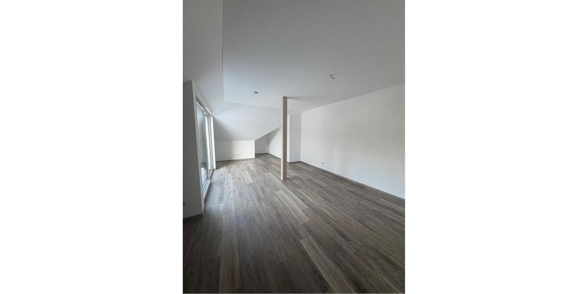 Etagenwohnung Auerbach/Vogtland Vogtland - 3 Zimmer, 102 m&sup2;, 700&euro; | Angebot:26699293