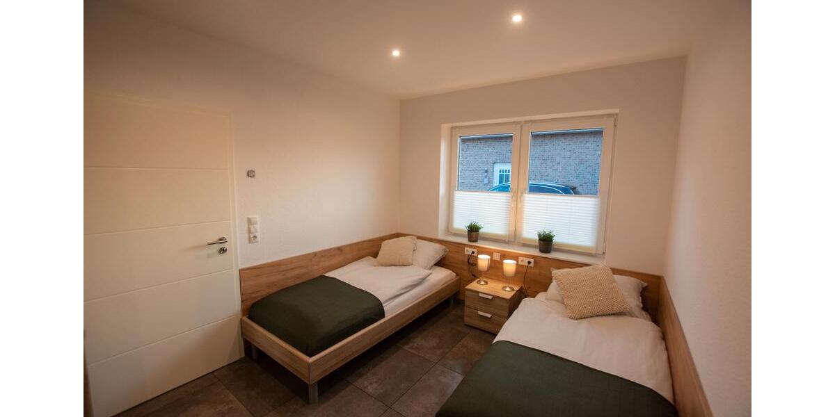 Einfamilienhaus Walchum - 3 Zimmer, 73 m&sup2;, 100&euro; | Angebot:22617259