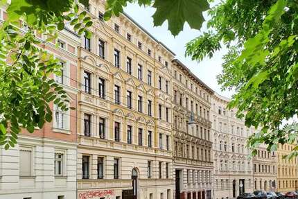Wohnung zum Mieten in Halle 830 € 89.6 m² 4 zimmer