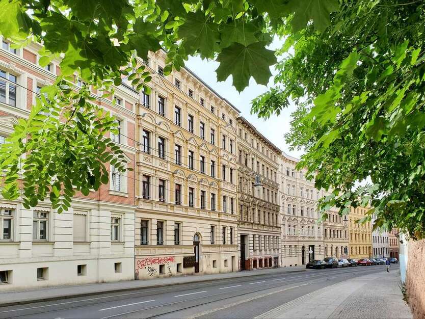 Wohnung zum Mieten in Halle 830 € 89.6 m² 4 zimmer
