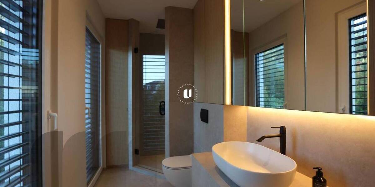 Einfamilienhaus Seevetal-Maschen Maschen - 6 Zimmer, 340 m&sup2;, 6.900&euro; | Angebot:20105263