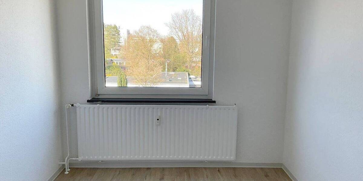 Etagenwohnung Bielefeld Innenstadt - 3 Zimmer, 76 m&sup2;, 680&euro; | Angebot:26117456