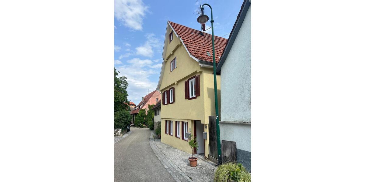 Etagenwohnung Mühlacker - 3 Zimmer, 53 m&sup2;, 800&euro; | Angebot:25237186