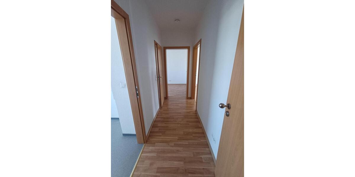 Etagenwohnung Oebisfelde-Weferlingen Weferlingen - 3 Zimmer, 60 m&sup2;, 447&euro; | Angebot:24688997