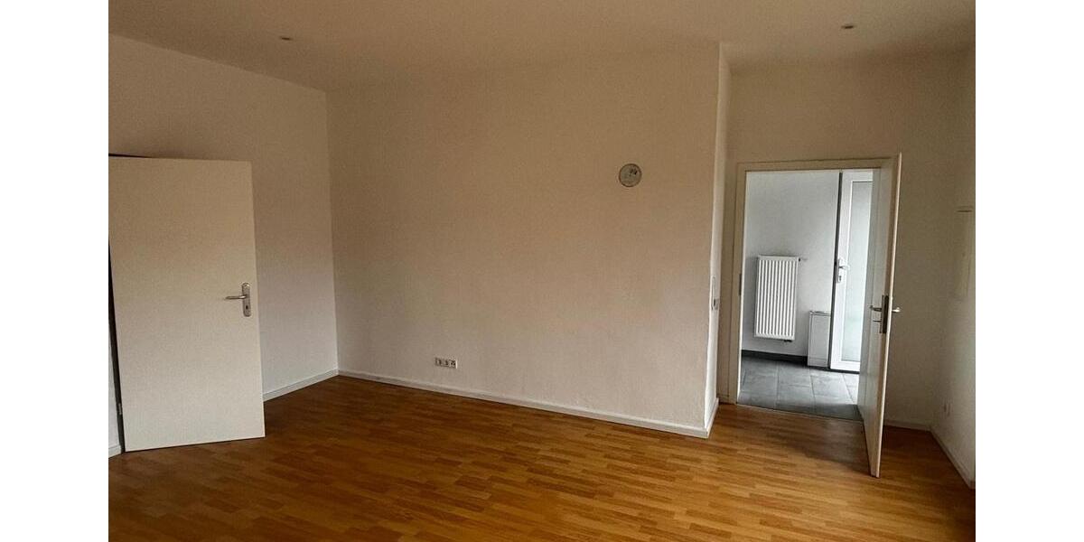 Etagenwohnung Eberswalde - 4 Zimmer, 120 m&sup2;, 1.300&euro; | Angebot:25646531