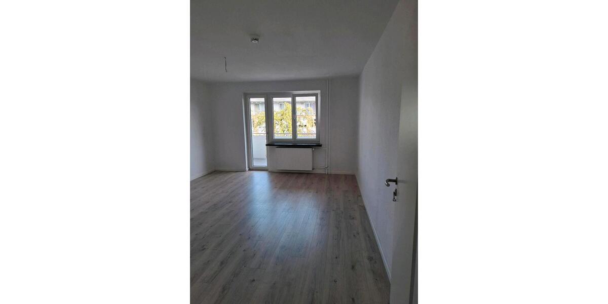 Etagenwohnung Kassel - 2 Zimmer, 70 m&sup2;, 770&euro; | Angebot:26593149