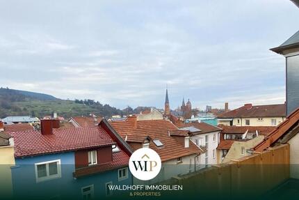 Zentrale 4 ZKB Wohnung mit Fernblick und PKW Stellplatz 4 zimmer