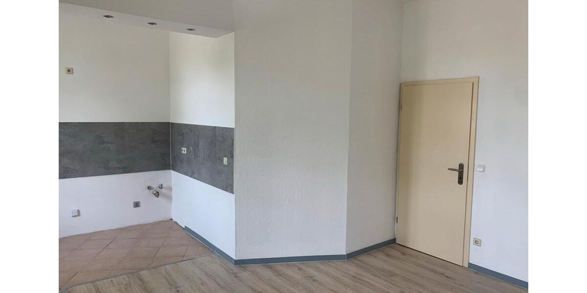 Etagenwohnung Aschersleben - 2 Zimmer, 50 m&sup2;, 350&euro; | Angebot:26636557