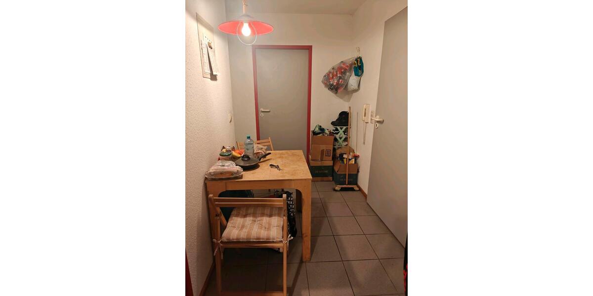 Für Frauen: 12 sqm möbliert zimmer frei ab Dez 2025 1 zimmer